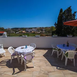 Apartman Kristina Apartment Banjole