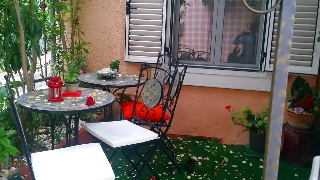Kameni Val Apartment Split